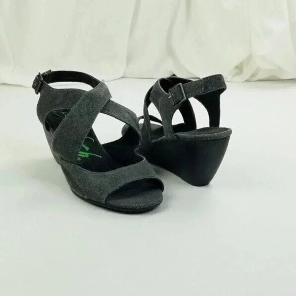 Blowfish Sz 9 Womens Charcoal Gray Denim Canvas Cross Strap Wedge Heel Slingback - Picture 6 of 12